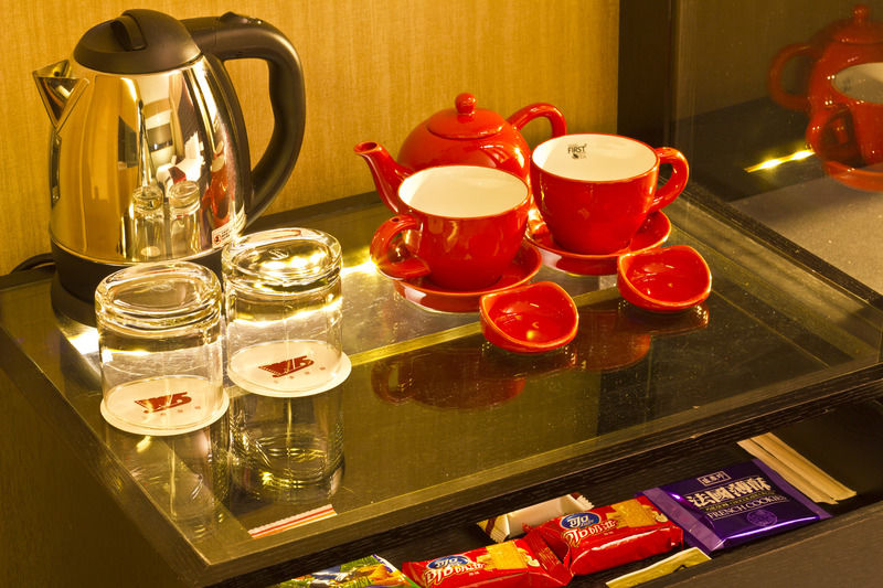 新麗旅店 Newful Hotel Tajpej Buitenkant foto